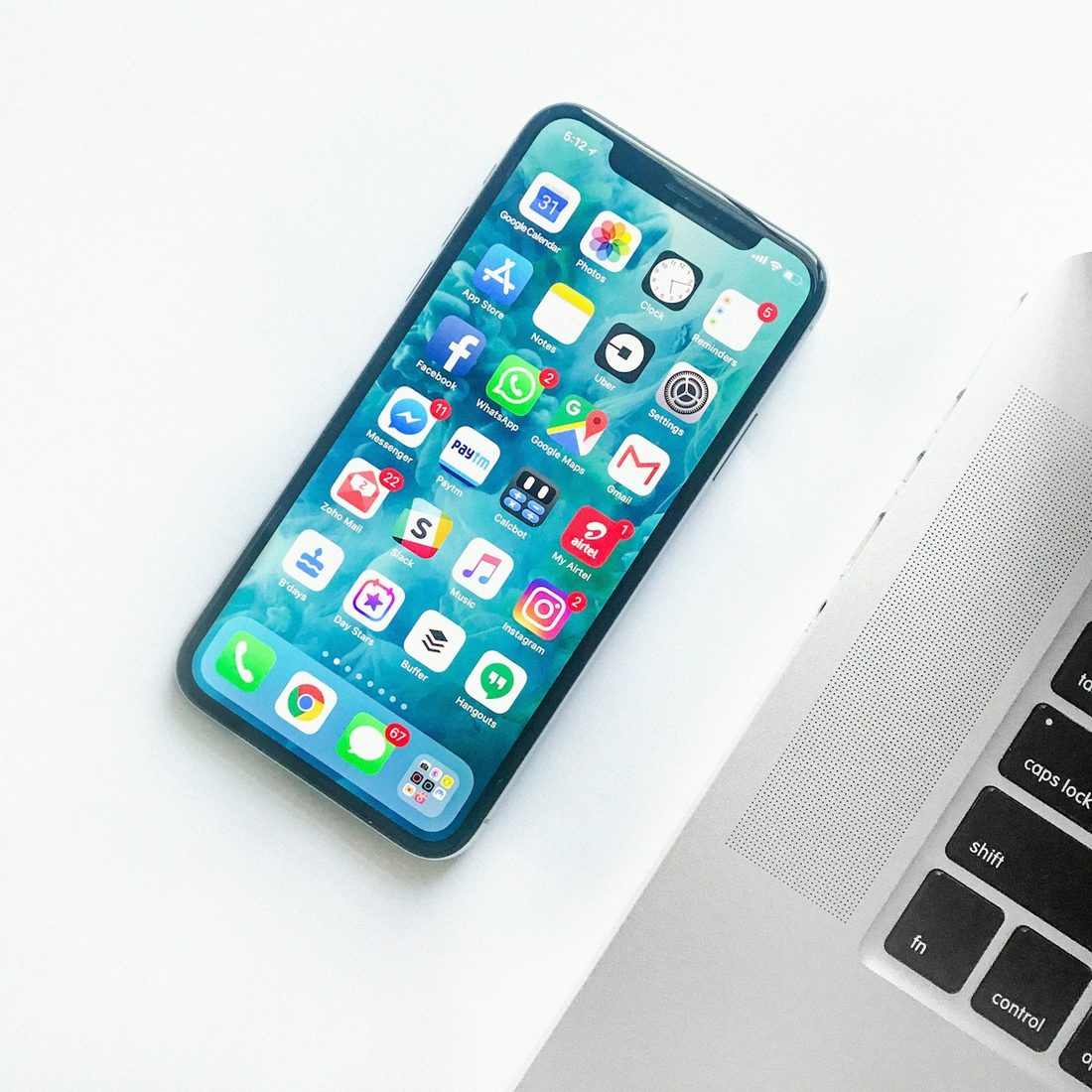 超凡国际官方网站 APP 赛程与赛事列表界面示意